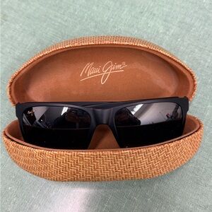 Used Maui Jim Black Sunglasses with Case